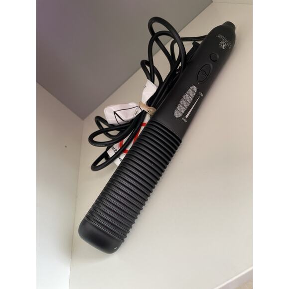 Royale Luxury Ceramic Hair Brush Genius Heating Element Hair Styling Tool - Picture 3 of 6